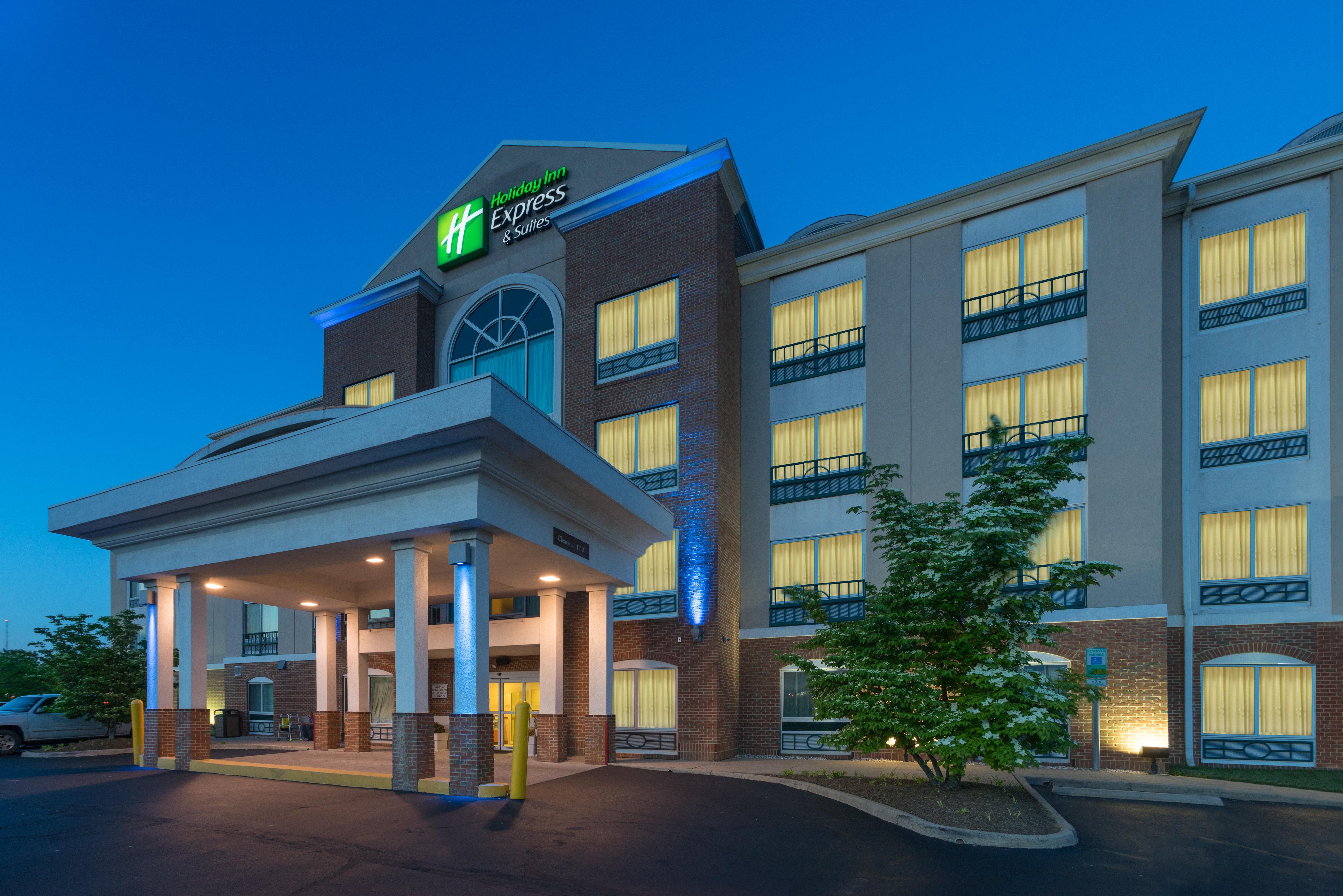 Holiday Inn Express Hotel & Suites Woodbridge, An Ihg Hotel Экстерьер фото